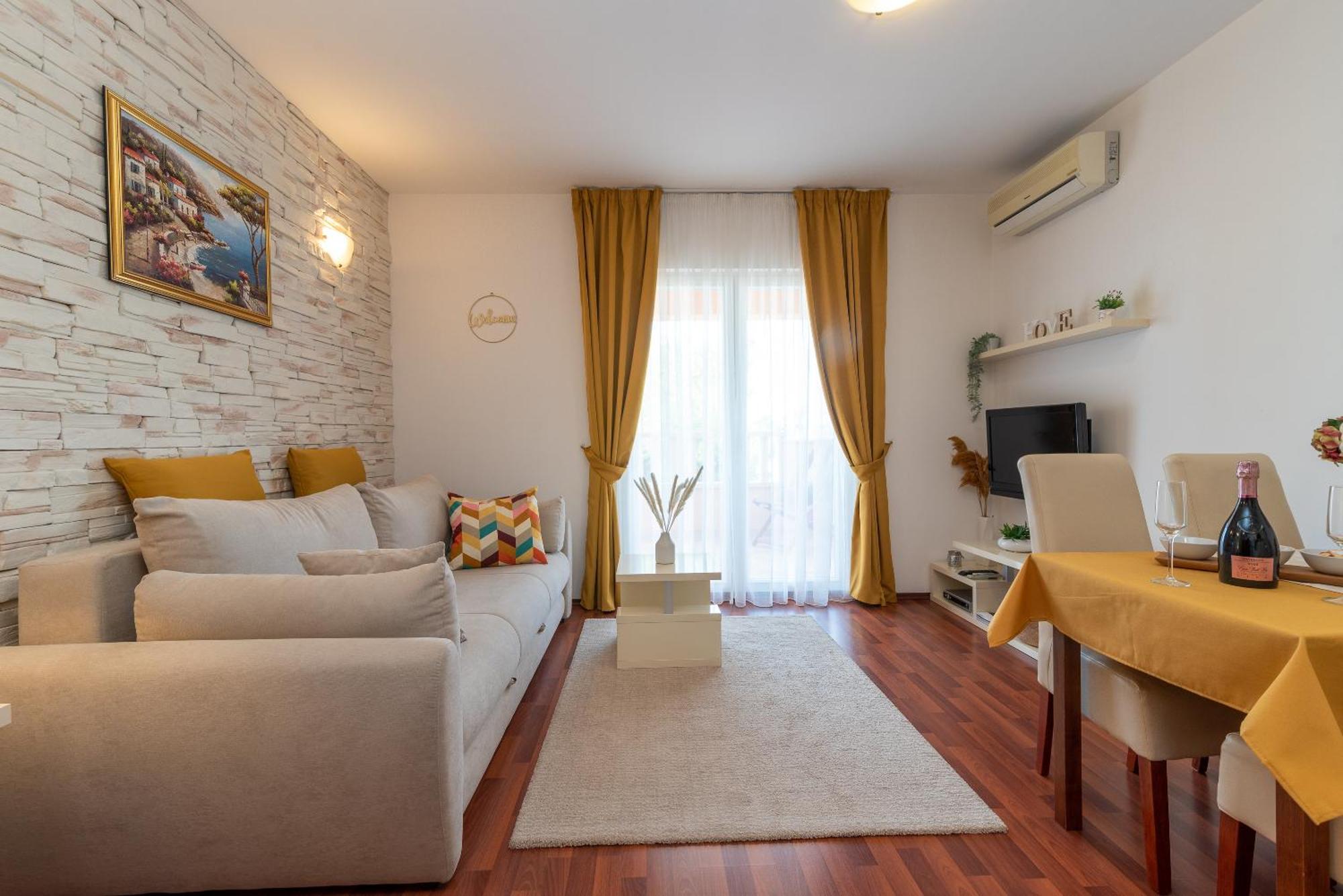 Villa Tonina โตรกีร์ ภายนอก รูปภาพ