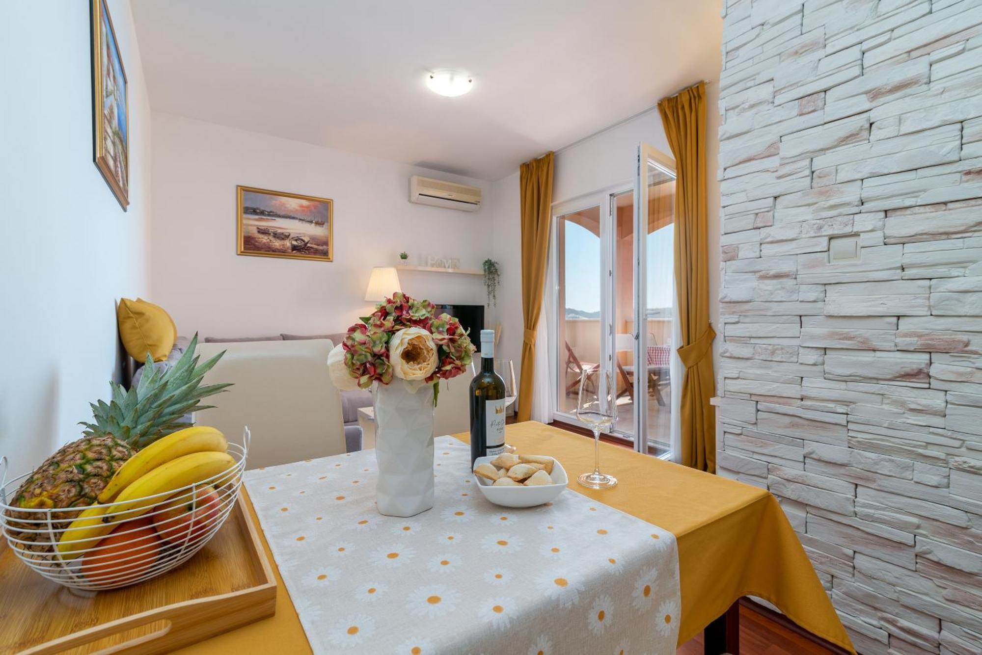 Villa Tonina โตรกีร์ ภายนอก รูปภาพ