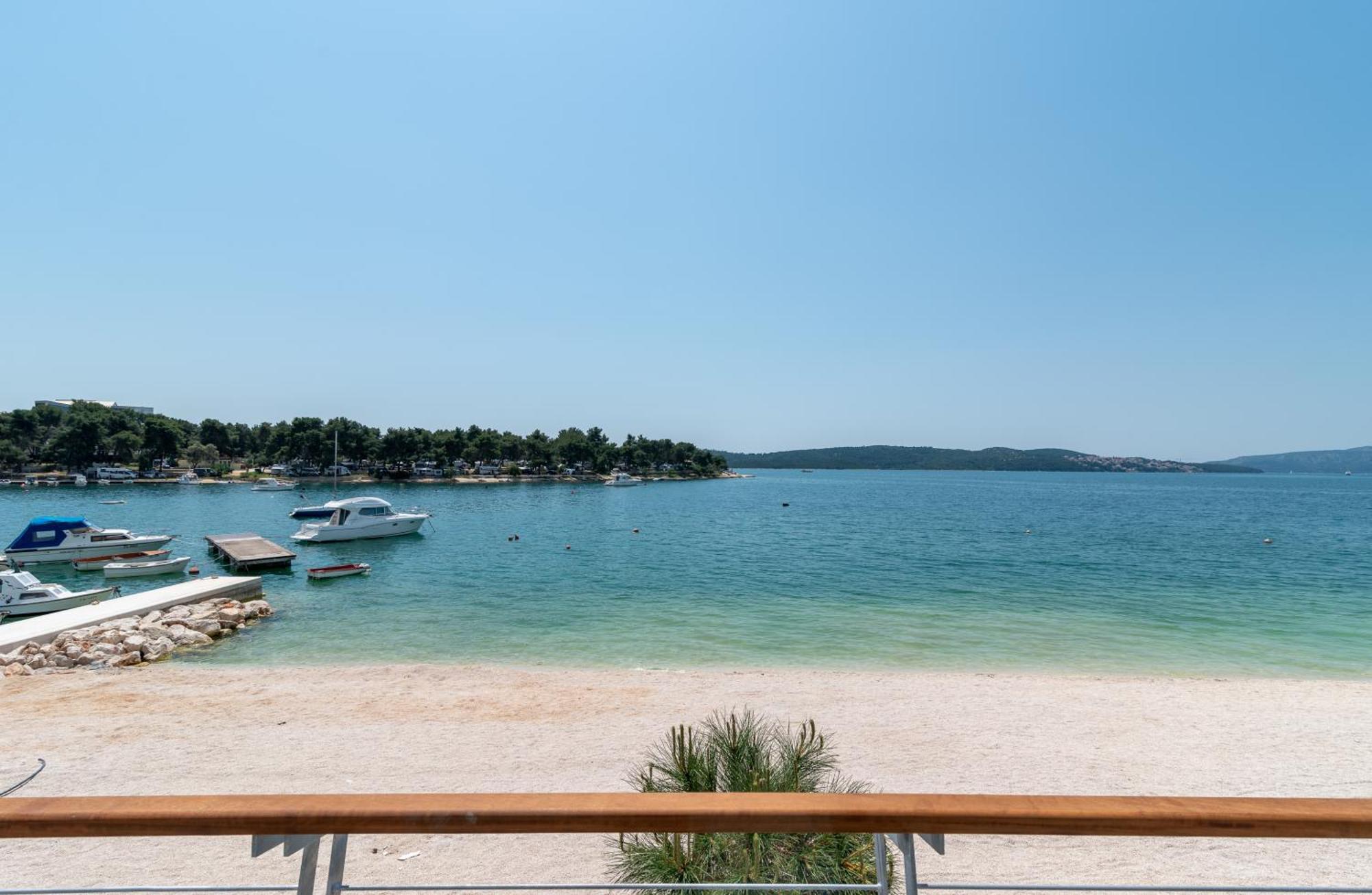 Villa Tonina โตรกีร์ ภายนอก รูปภาพ