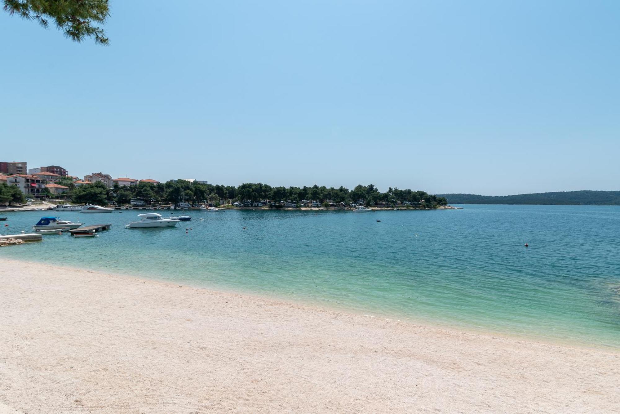 Villa Tonina โตรกีร์ ภายนอก รูปภาพ