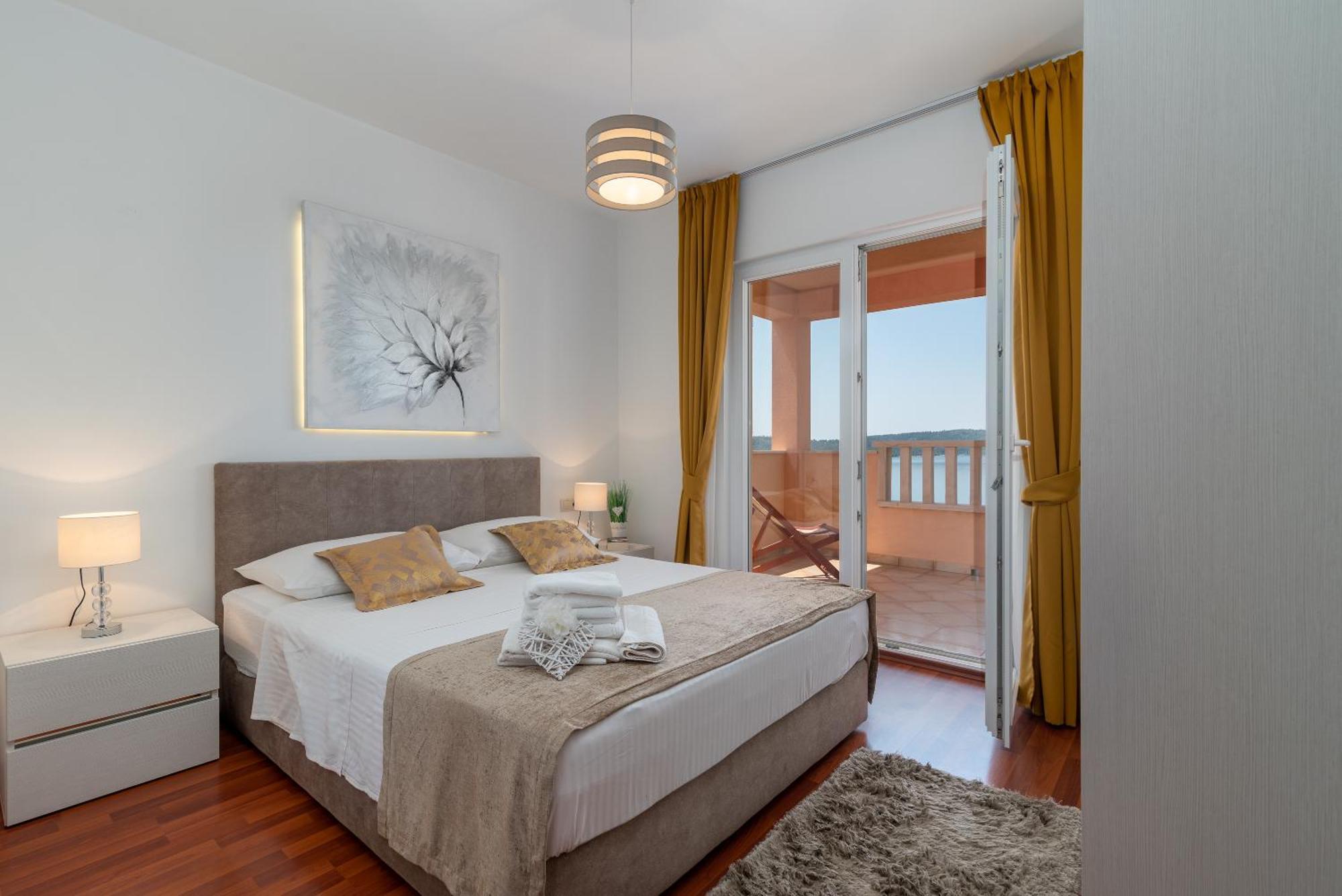 Villa Tonina โตรกีร์ ภายนอก รูปภาพ